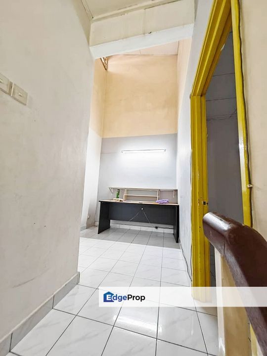 Taman Putra Prima, Puchong 18'x65' Double Storey Terrace House, Taman Putra Prima 4 PP4, Selangor, Puchong