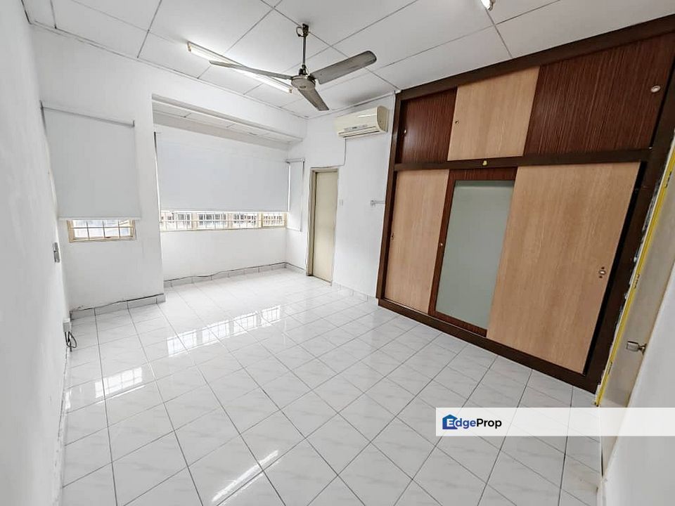 Taman Putra Prima, Puchong 18'x65' Double Storey Terrace House, Taman Putra Prima 4 PP4, Selangor, Puchong