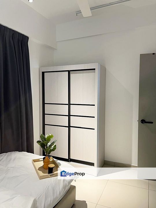 The Zest @ Kinrara 9, Bandar Kinrara Puchong Renovated Unit Near LRT Pavilion Bukit Jalil, Selangor, Bandar Kinrara Puchong