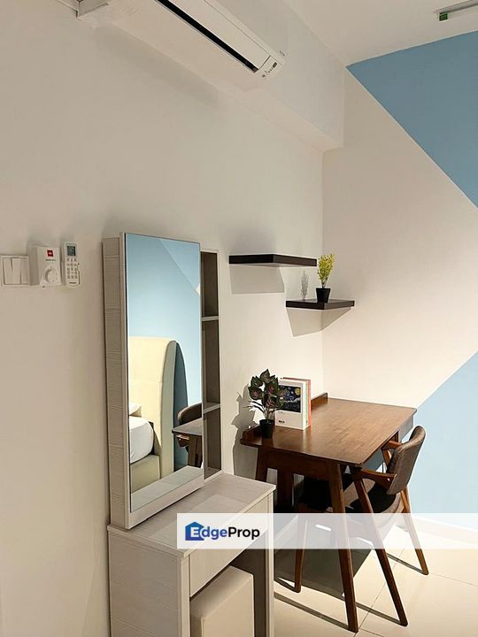 The Zest @ Kinrara 9, Bandar Kinrara Puchong Renovated Unit Near LRT Pavilion Bukit Jalil, Selangor, Bandar Kinrara Puchong