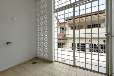 Jalan Bandar Kinrara 5B/4A1