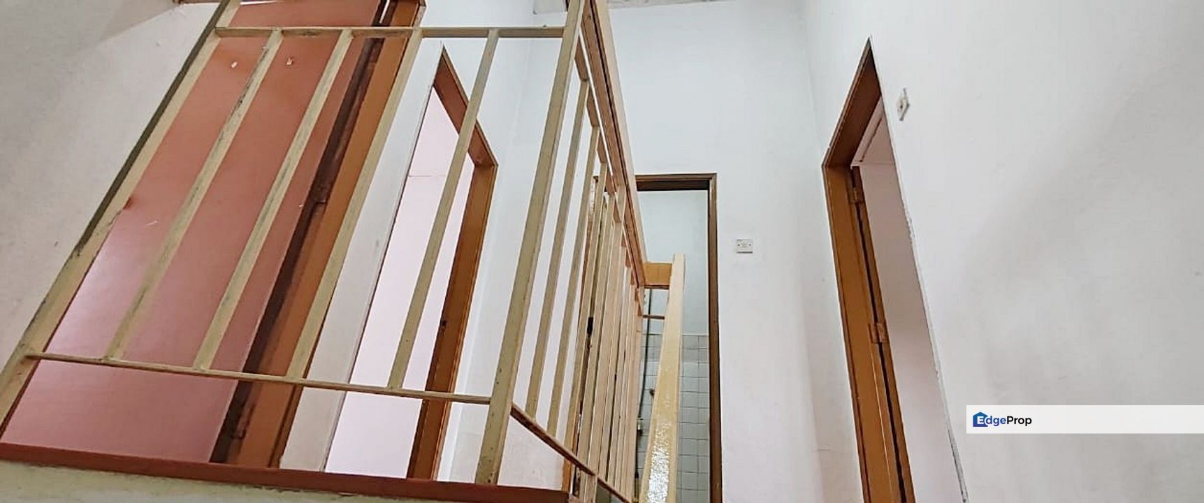 Taman Puchong Intan, Puchong Extended 2 Storey Terrace House For Sale, Selangor, Puchong