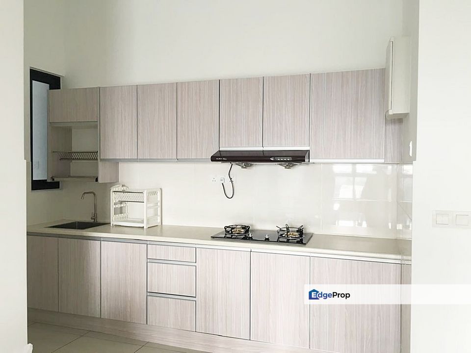 Le Pavillion, Bandar Puteri Puchong Furnish 1259sf Condo, Selangor, Bandar Puteri Puchong