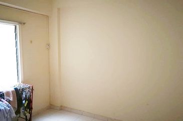 Teratai Mewah Condominium