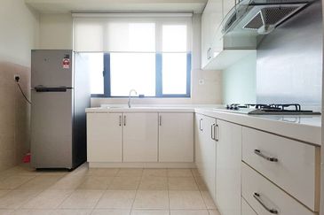 Nautica Lake Suites @ Sunway South Quay