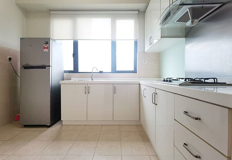 Nautica Lake Suites @ Sunway South Quay