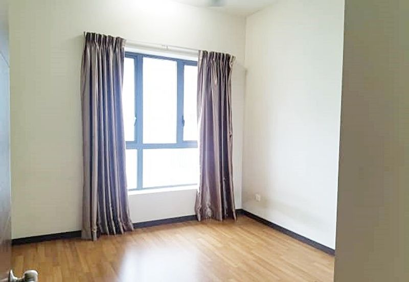 Nautica Lake Suites @ Sunway South Quay