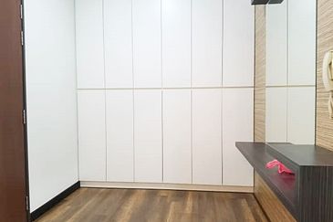 Nautica Lake Suites @ Sunway South Quay