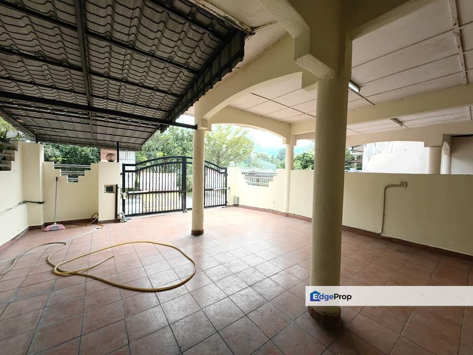 Taman Desa Serdang, Seri Kembangan Extended Double Storey Terrace House For Sale, Selangor, Seri Kembangan