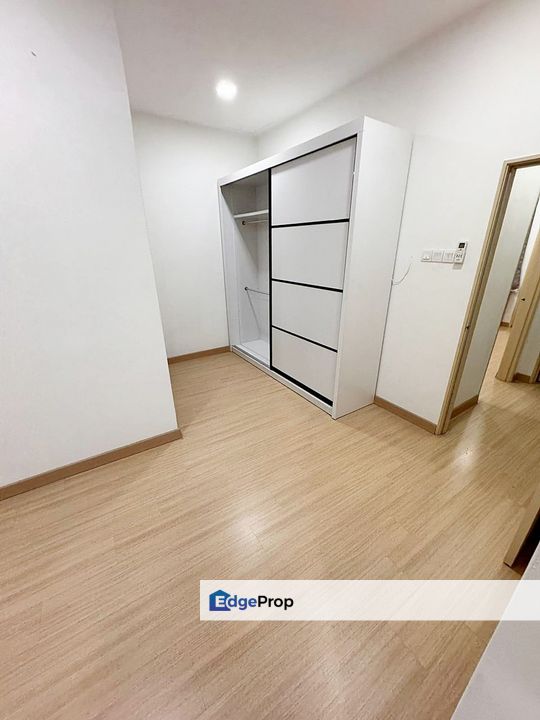 Glomac Lakeside Residence, Puchong Double Storey Terrace House Bandar Metro Puchong, Selangor, Puchong