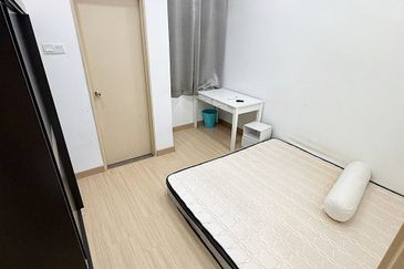 Glomac Lakeside Residences