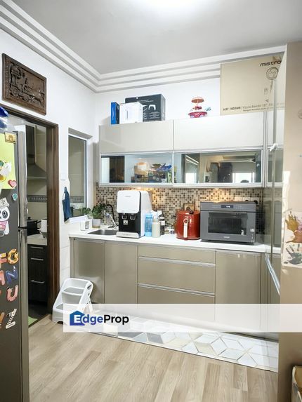 Koi Kinrara Suites, Puchong Furnished 1153sf Balcony Near Ioi Mall Puchong Jaya, Selangor, Puchong