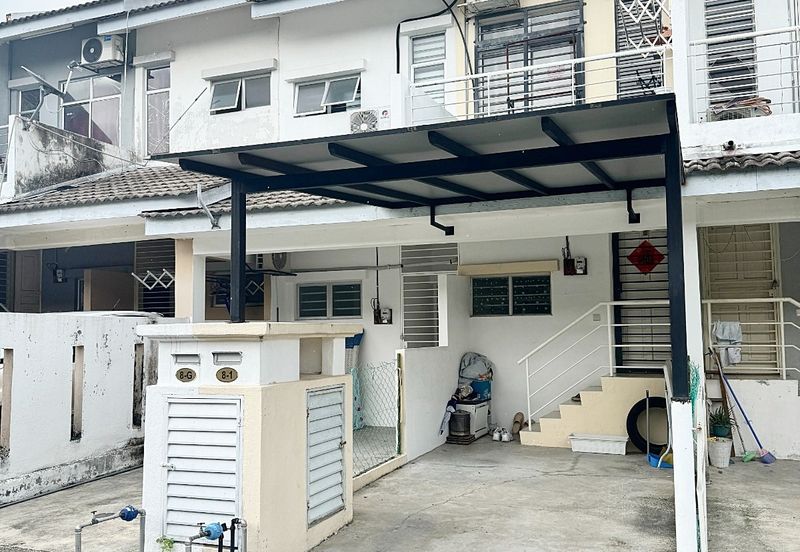 Town Villa, Taman Tasik Puchong