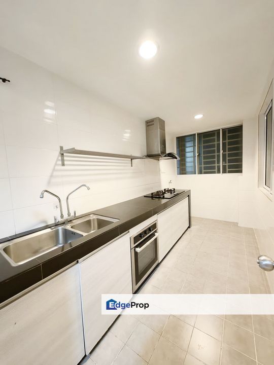 Koi Kinrara Suites, Puchong Furnish 1153sf Koi Kinrara Suites For Rent, Puchong Jaya IOI Sunway, Selangor, Puchong