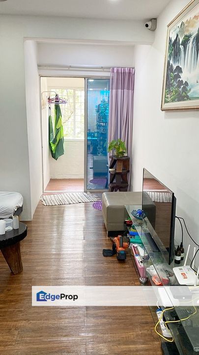 Sri Cempaka Apartment Bandar Puchong Jaya, Puchong Ground Floor Reno Furnish, Selangor, Puchong