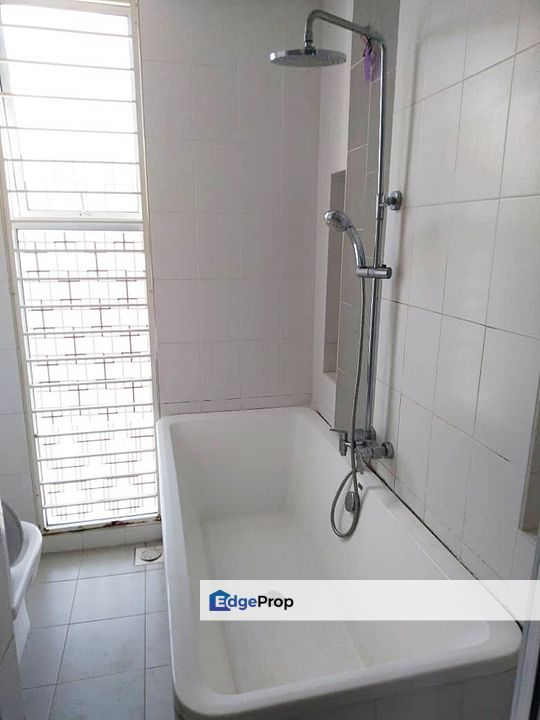 Cascadia Lake Vista, Puchong Furnish Upper Townhouse, Taman Tasik Prima Puchong, Selangor, Puchong