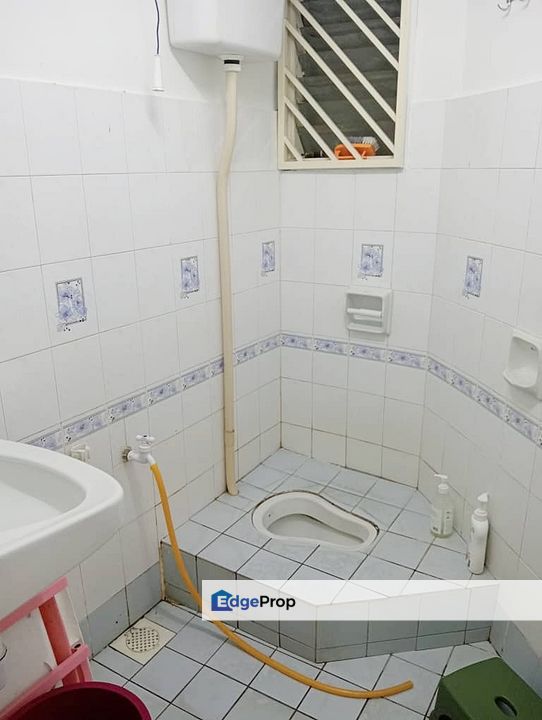 Sri Cempaka Apartment Bandar Puchong Jaya, Puchong Freehold 2nd Floor For Sale, Selangor, Puchong
