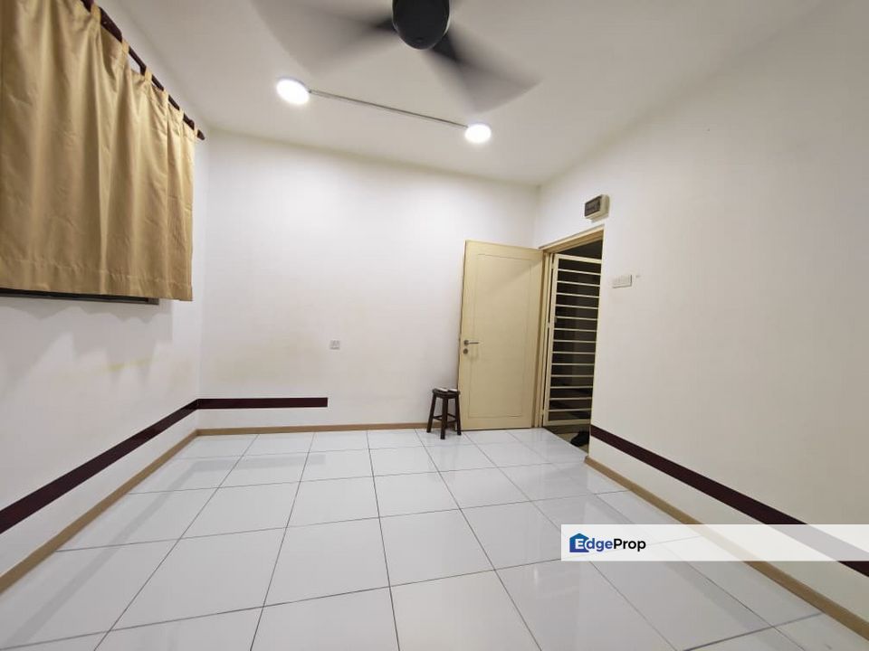 Vista Alam Serviced Apartment, Shah Alam Below Market Dual Key Vista Alam Soho For Sale, Selangor, Shah Alam