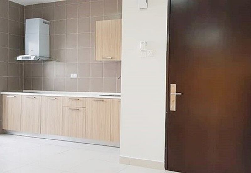 Aurora Residence @ Lake Side City