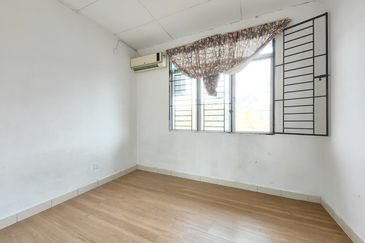 Lake Vista @ Taman Tasik Prima