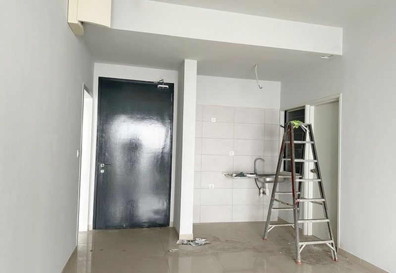 Freehold Brand New Amani Residences 883sqft 3R2B Condo Bandar Puteri Puchong Hartamas Puchong