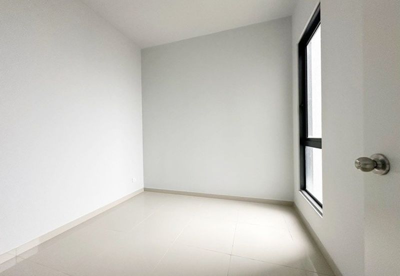 Freehold Brand New Amani Residences 883sqft 3R2B Condo Bandar Puteri Puchong Hartamas Puchong