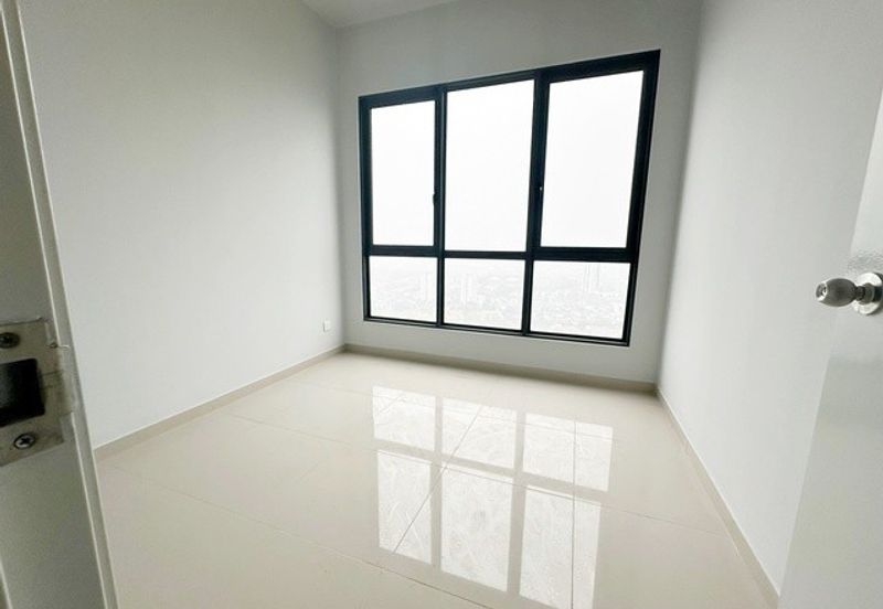 Freehold Brand New Amani Residences 883sqft 3R2B Condo Bandar Puteri Puchong Hartamas Puchong