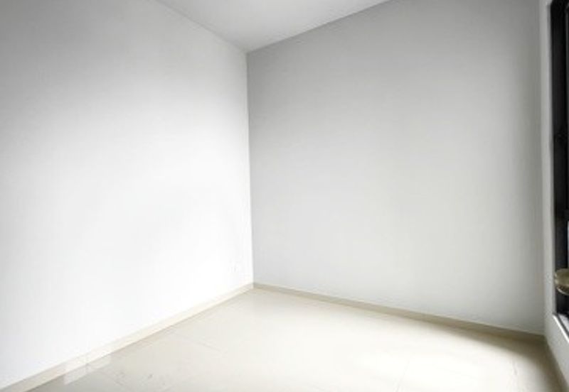 Freehold Brand New Amani Residences 883sqft 3R2B Condo Bandar Puteri Puchong Hartamas Puchong