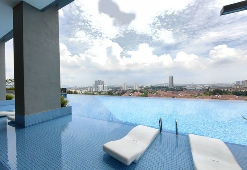 Freehold Brand New Amani Residences 883sqft 3R2B Condo Bandar Puteri Puchong Hartamas Puchong