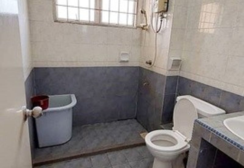 Jalan Bandar Kinrara 5B/1