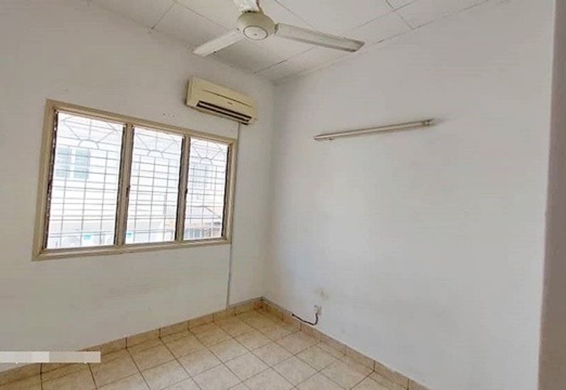 Jalan Bandar Kinrara 5B/1