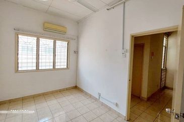 Jalan Bandar Kinrara 5B/1