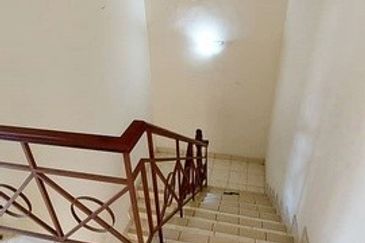 Jalan Bandar Kinrara 5B/1