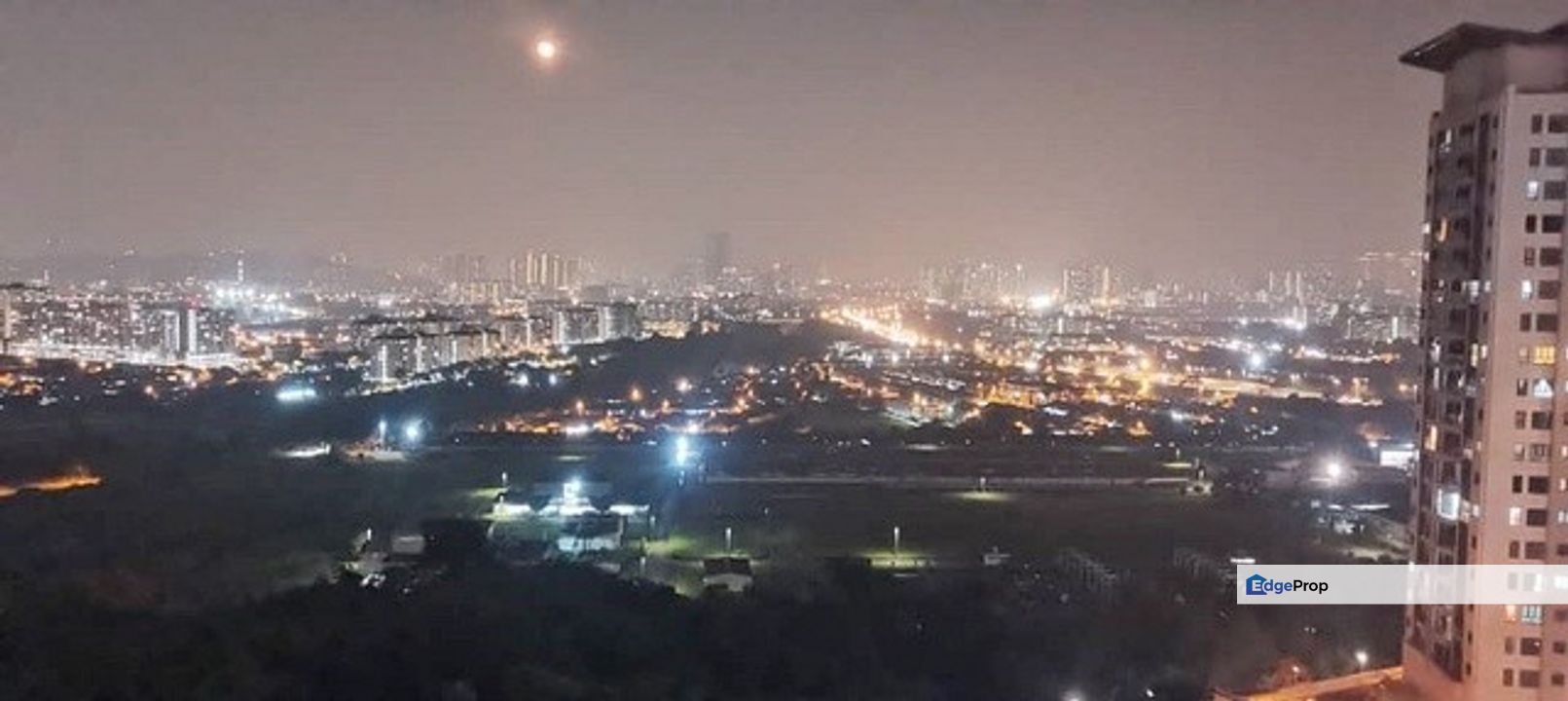 [Puchong Freehold] Villamas Apartment 1058sqft 3R2B Puchong Jaya Kinrara IOI Mall KLCC View, Selangor, Puchong