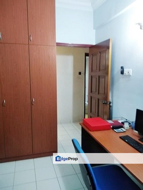 [PUCHONG FREEHOLD] La Vista Condo with Lift 1340sqft 4R2B Jalan Tempua Bandar Puchong Jaya IOI Mall @ Puchong, Selangor, Puchong