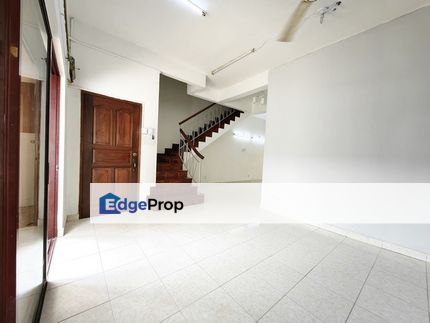 Freehold Puchong Double Storey Terrace House 20x60 Taman Puchong Prima Near LRT @ Puchong Prima, Selangor, Puchong