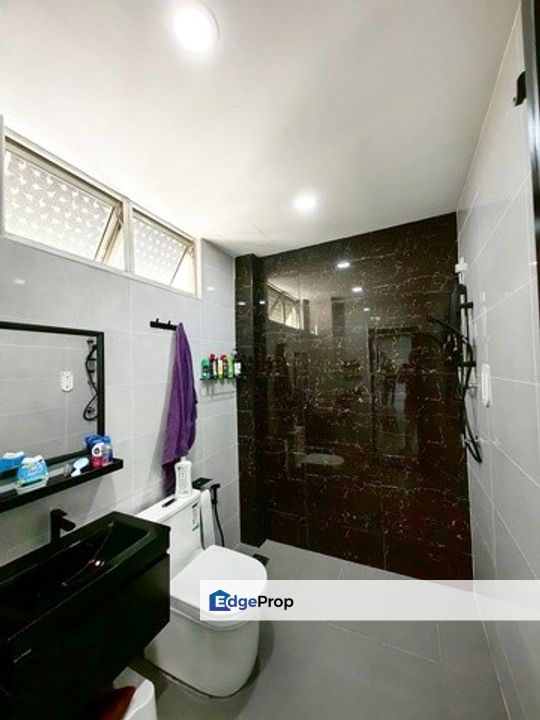 Freehold Fully Renovated Impian Height Condo 1228sqft 2B2B Puchong Jaya Kinrara IOI Mall Puchong, Selangor, Puchong