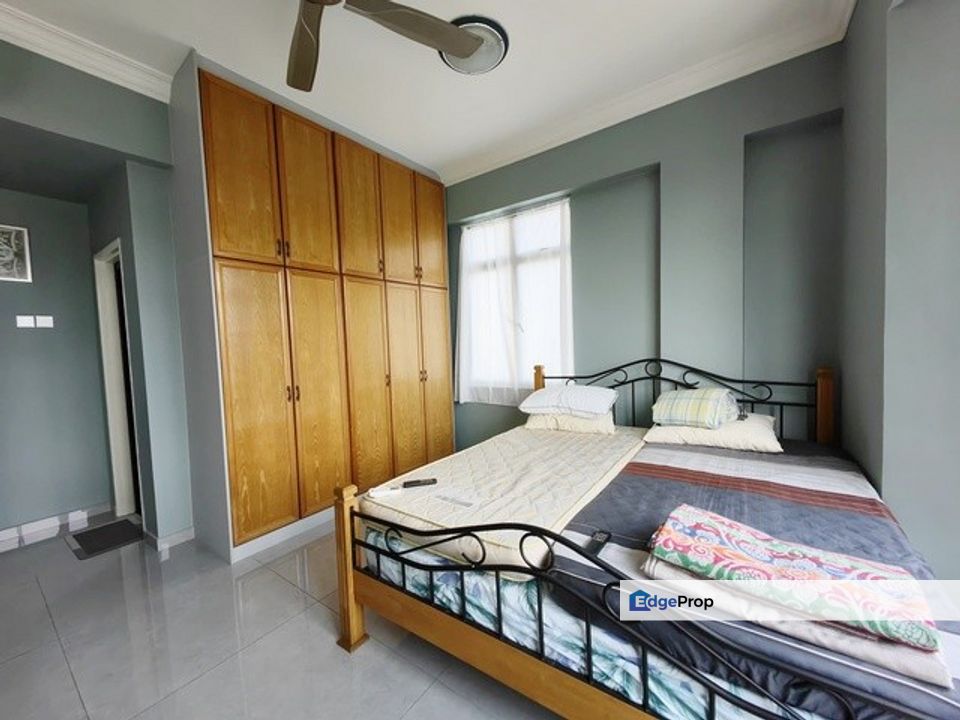 Freehold Fully Renovated Impian Height Condo 1228sqft 2B2B Puchong Jaya Kinrara IOI Mall Puchong, Selangor, Puchong