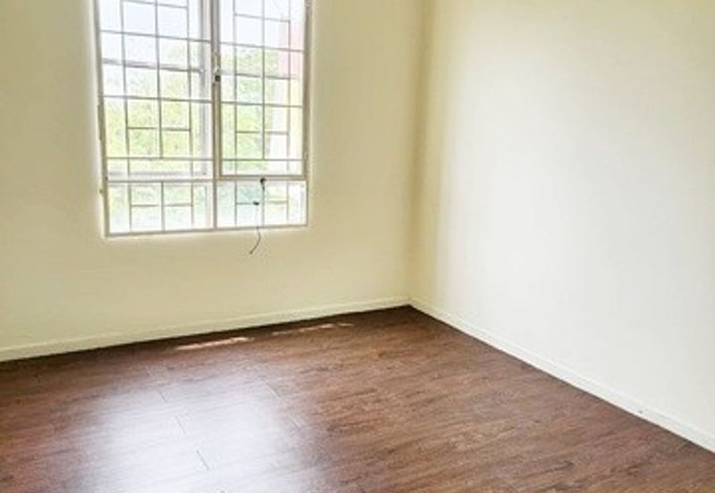 Freehold D'Kiara Apartment 900sqft 3R2B Taman Wawasan Pusat Bandar Puchong Bandar Puteri Puchong