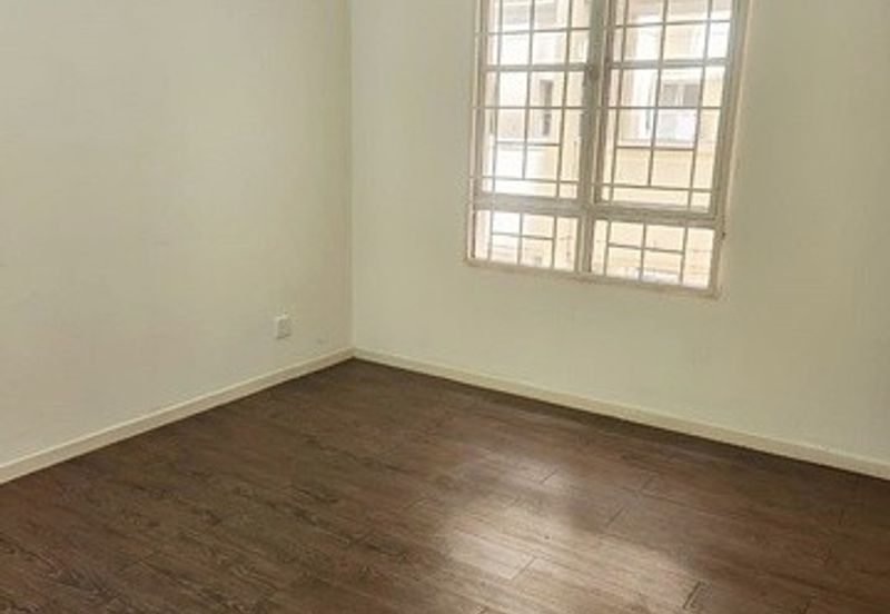 Freehold D'Kiara Apartment 900sqft 3R2B Taman Wawasan Pusat Bandar Puchong Bandar Puteri Puchong