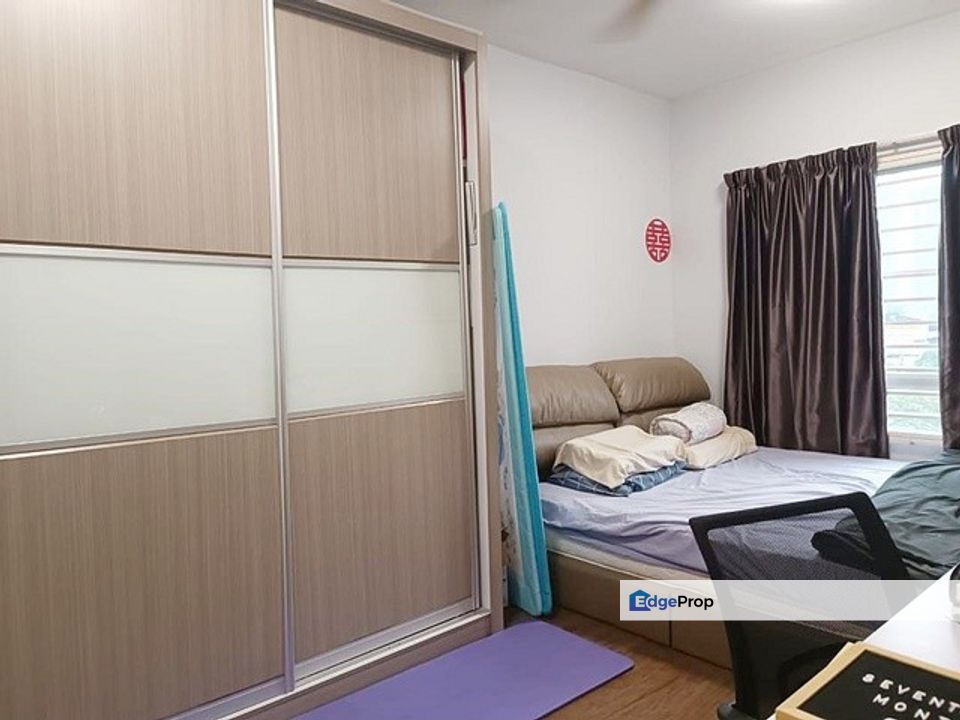 [Puchong Freehold] 900sqft 3R2B D'Kiara Apartment with Lift Taman Wawasan Bandar Puteri Puchong , Selangor, Puchong