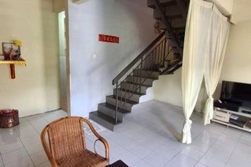 Jalan Saujana Puchong 5/1 