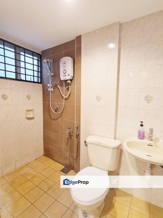 [Puchong Freehold] Full Loan Below Market 1367sqft 4R2B La Vista Apartment Renovated 2CP Puchong Jaya IOI Mall @ Puchong, Selangor, Puchong