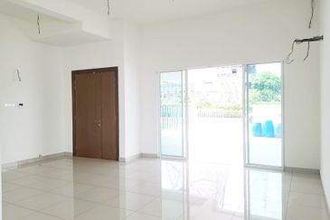 Vista Paramount Residence