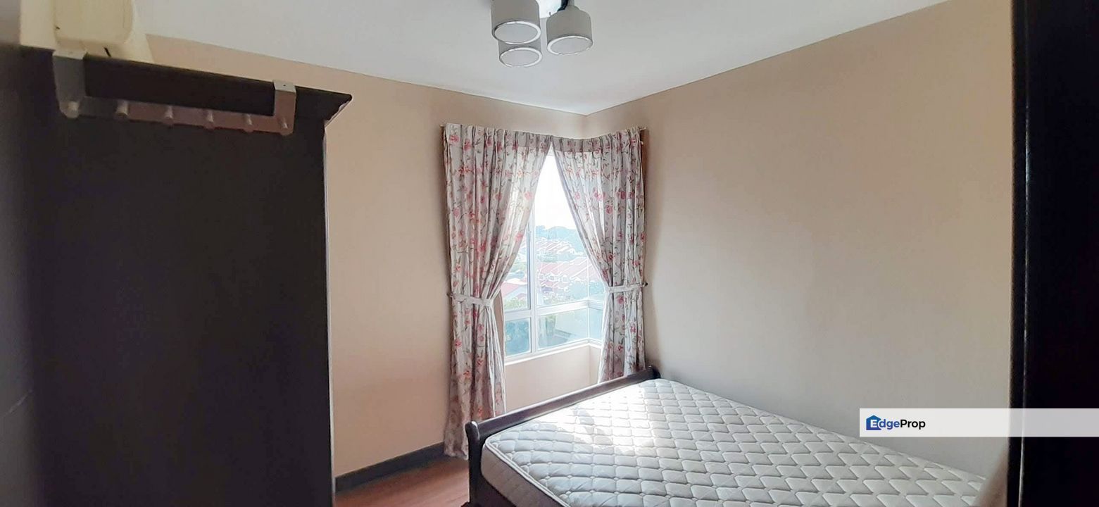 Corner Zen Residence For Sale Batu 14 Puchong, Big Yard & Balcony, Selangor, Puchong