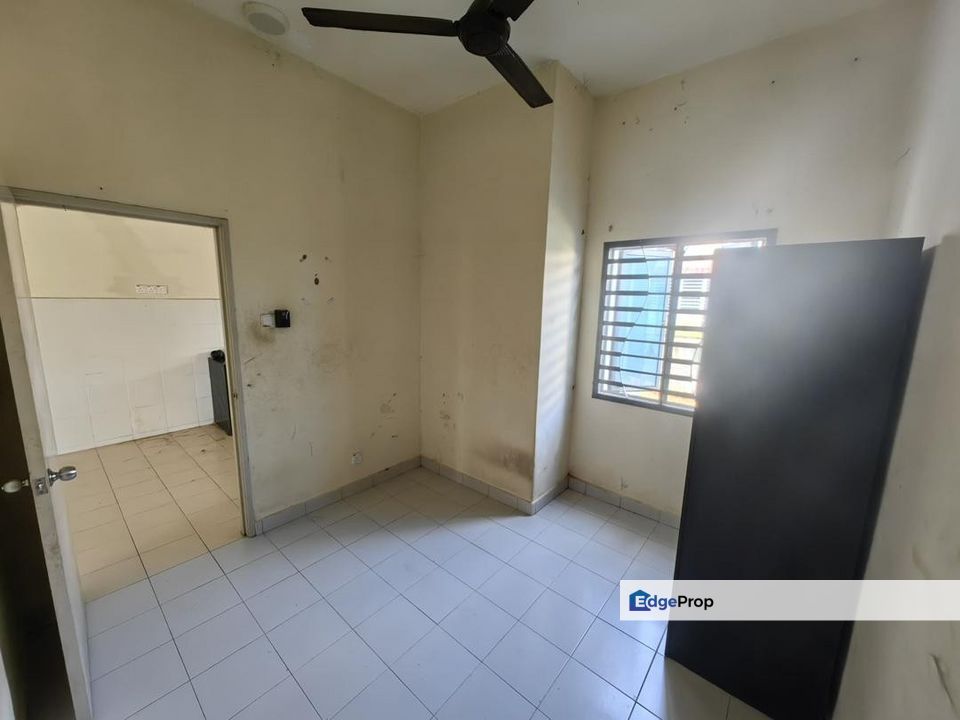 Jalan Wau Kikik @ Bandar Layangkasa, Johor, Pasir Gudang