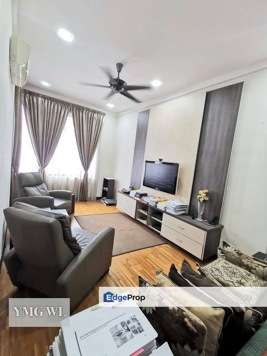 FULLY Renovated 🌸 2 Storey Semi-D for SALE | Kota Bayuemas, Klang, Selangor, Klang