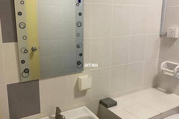 Seri Intan Apartments @ Setia Alam