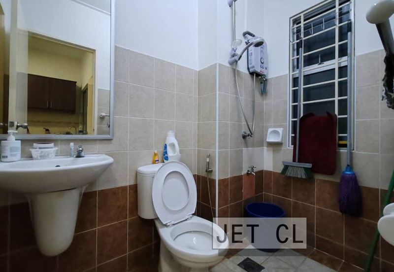 Violet @ Bandar Bukit Raja