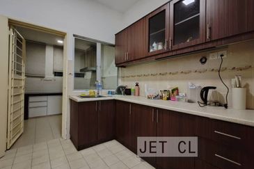 Violet @ Bandar Bukit Raja